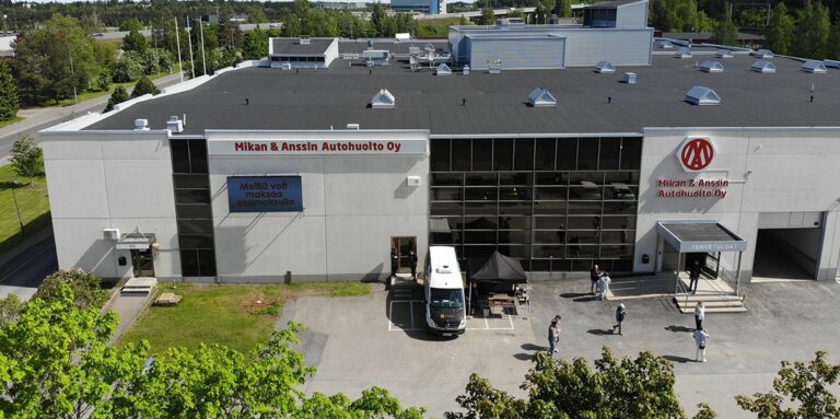 Mikan ja Anssin autohuolto Tampere avasi ovensa